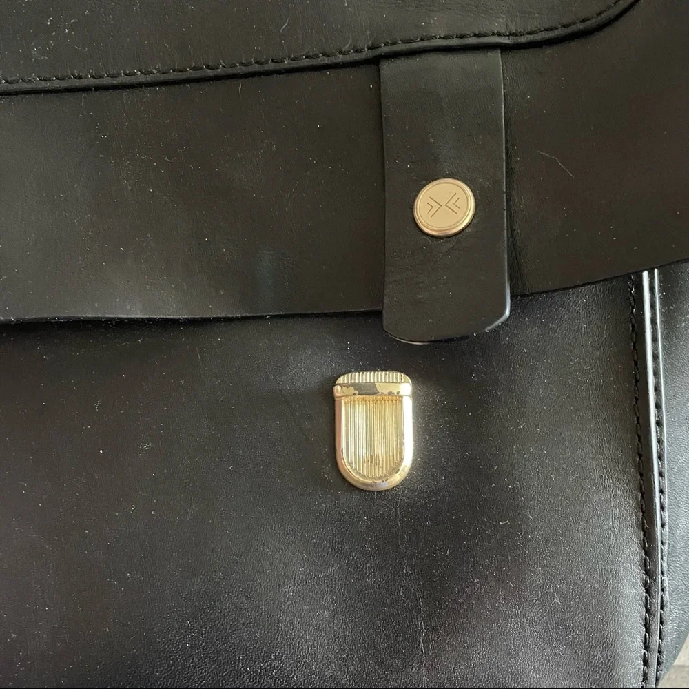 Skagen Black Leather Messenger Bag